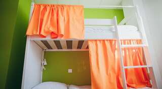 Гостиница Hostel For You Петрозаводск Односпальная кровать в общем номере для мужчин и женщин-2